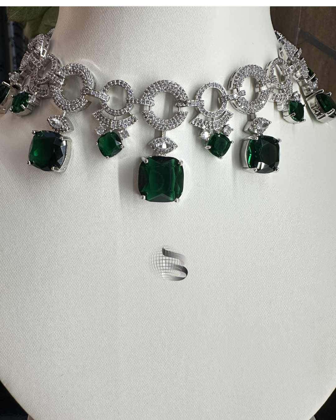 Silver Toned Emerald Stones American Diamond Necklace Set
