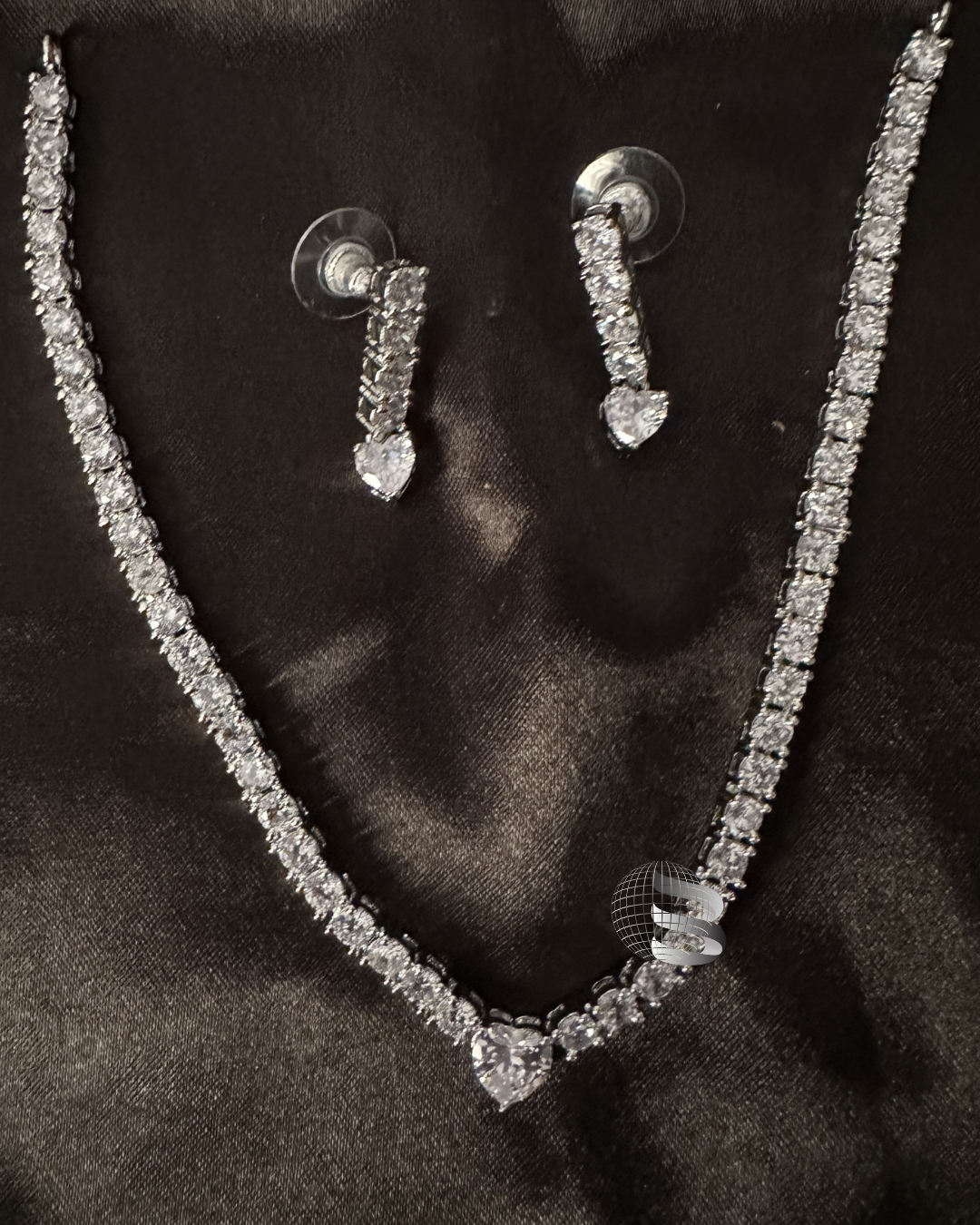 American Diamond Pointer Necklace Set with Heart Shape Stone in Centre