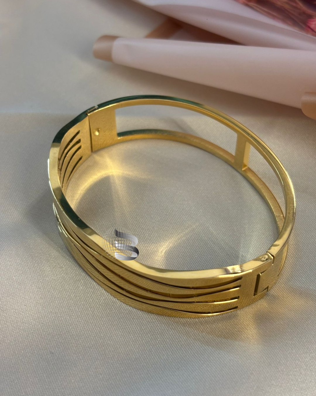 Anti-Tarnish Gold Bracelet