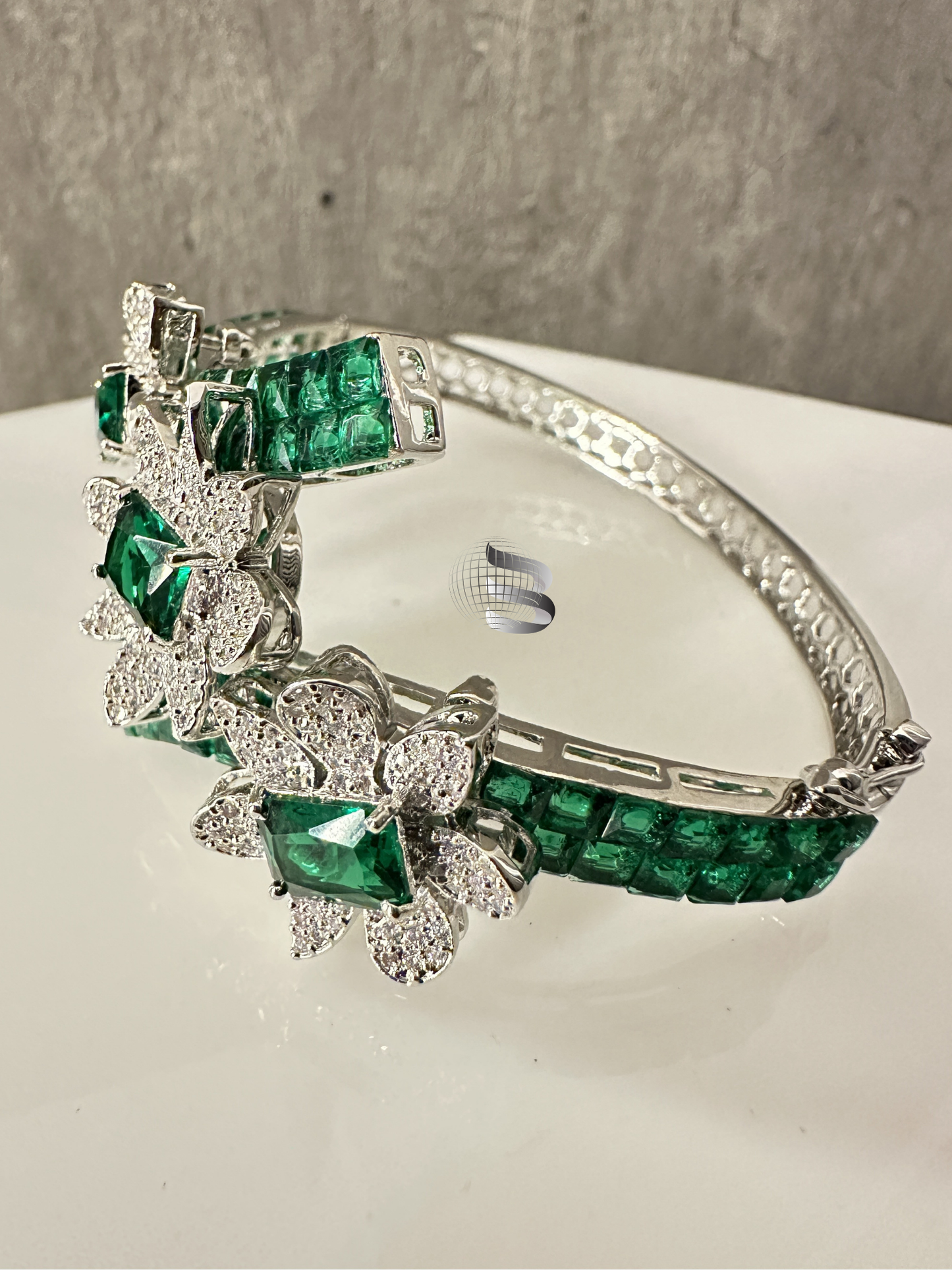 Bracelet for Women and Girls Crystal Bracelets for Women | Silver Toned Crystal Bracelet for Girls