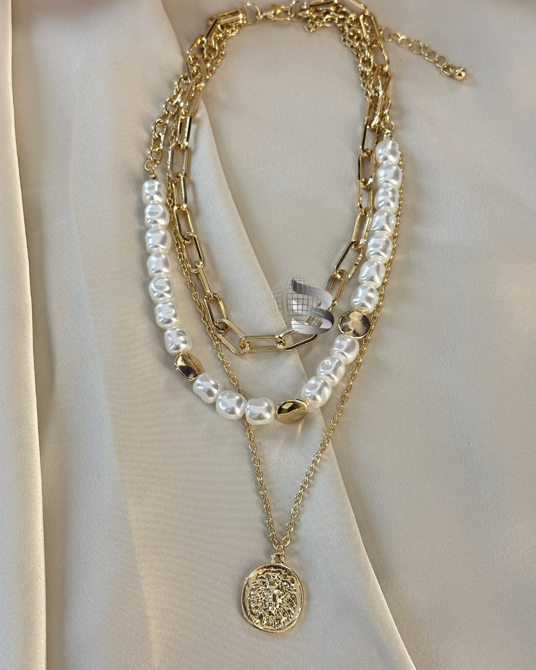Anti-Tarnish Layered Pearl Necklace – Timeless Elegance for Girls & Women