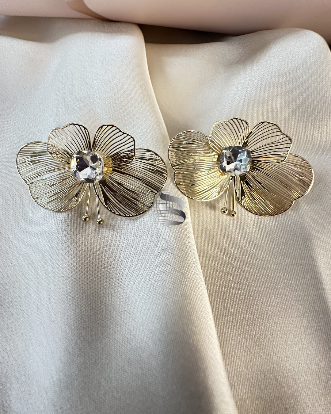Anti-Tarnish Floral Earrings with Single American Diamond – For Girls & Women