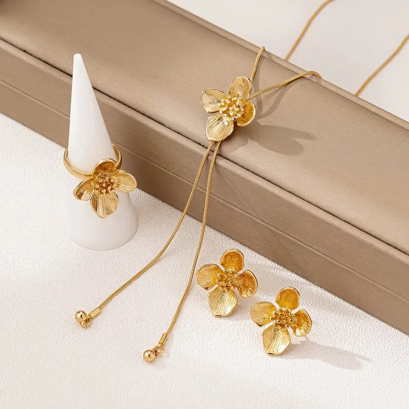 Unique Floral Pendant Set with Ring and Stud Earrings