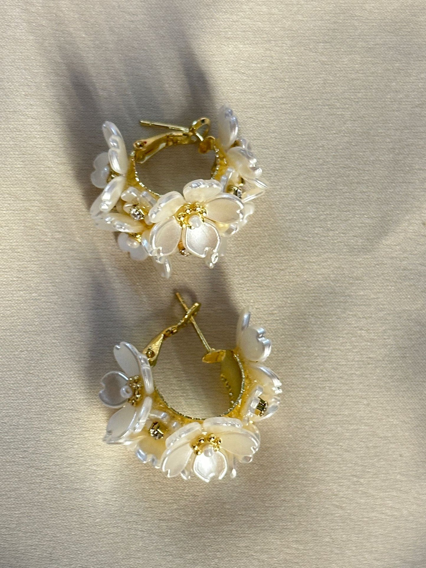 White Floral Acrylic Earrings
