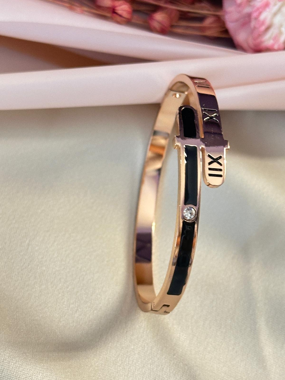 Premium Rose Gold plated Enamelled Sleek Bracelet
