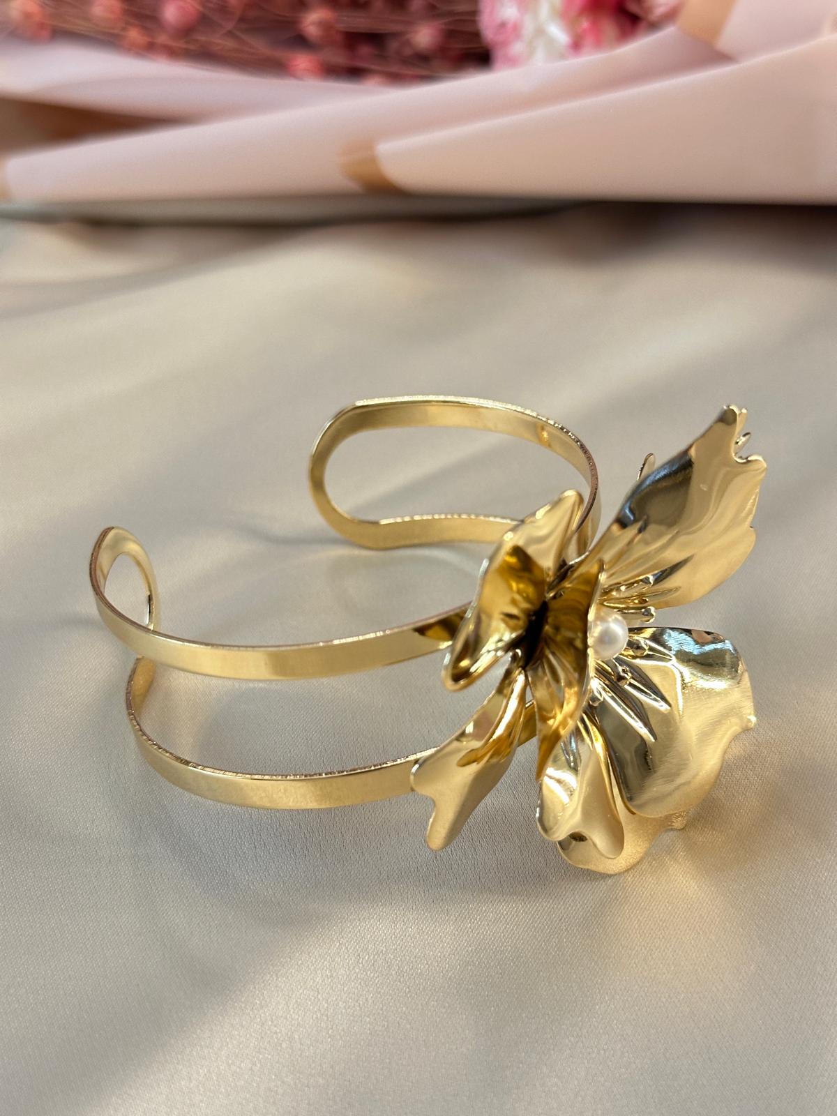 Golden Floral Bracelet with Adjustable Ring