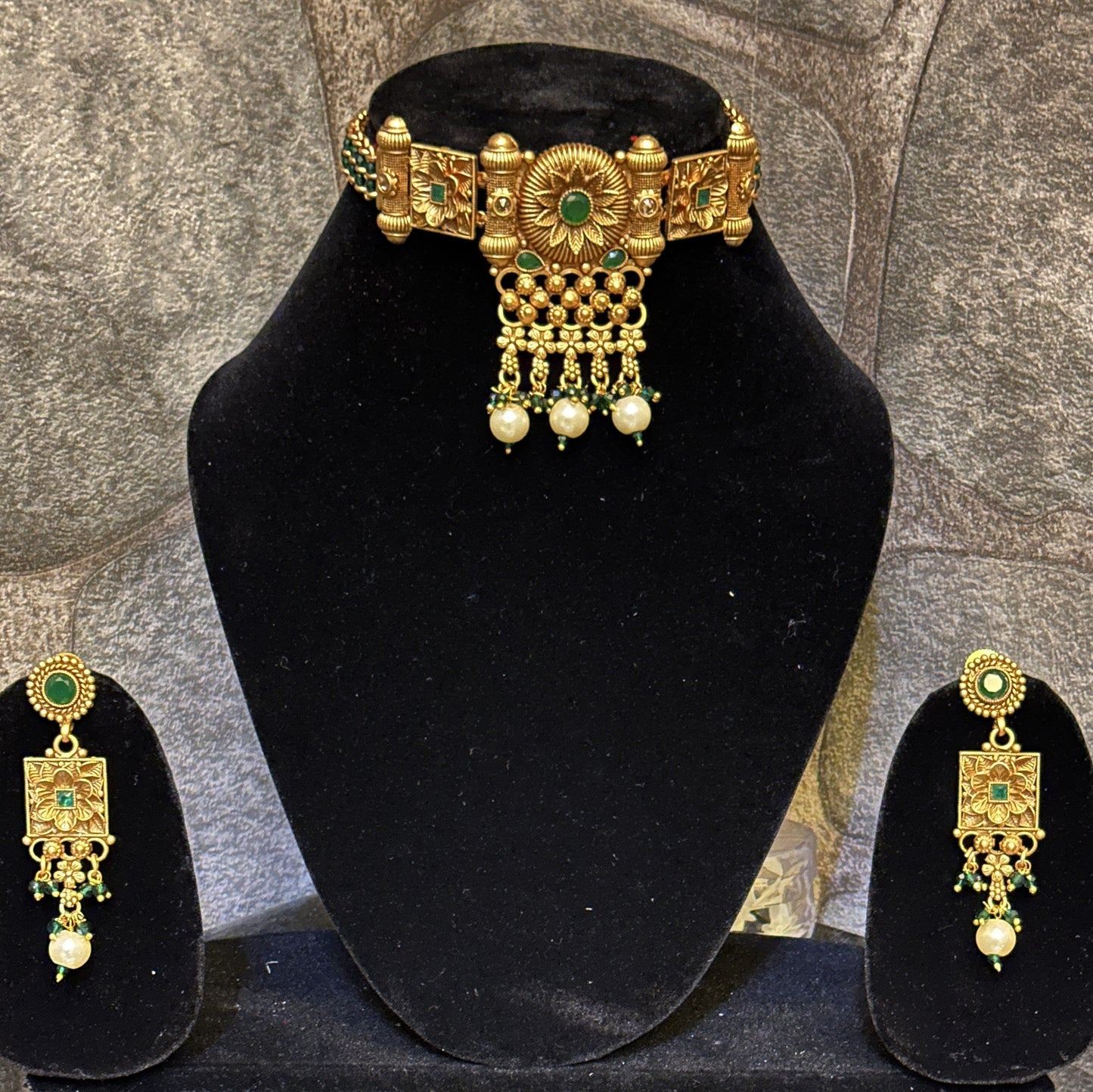 Golden Green Stone Studded Stylish Pearl Drop Choker Set with Earrings