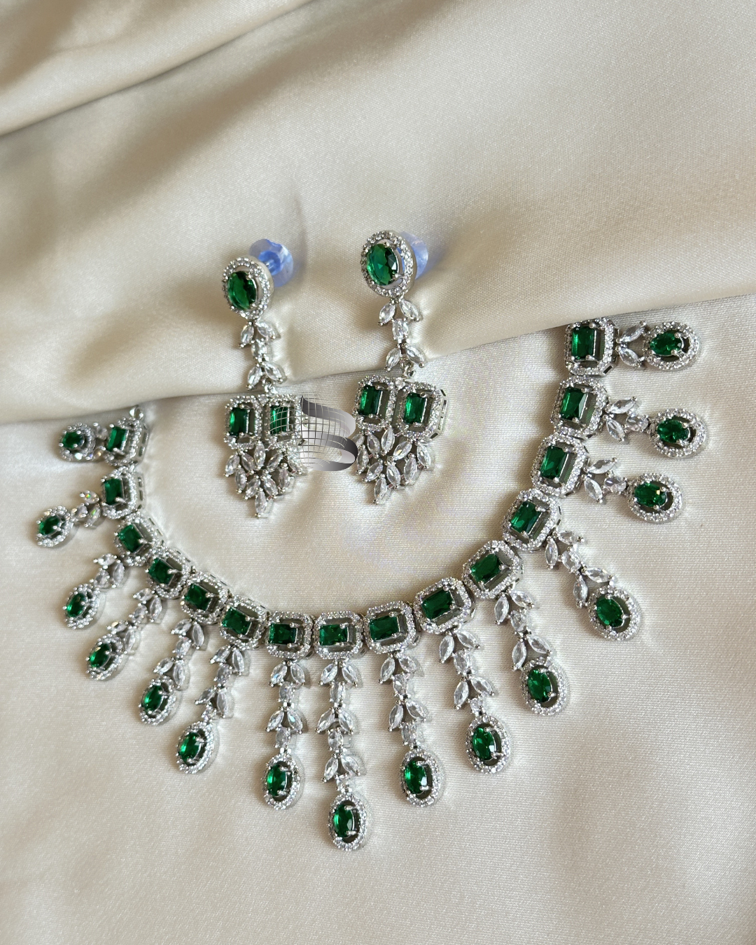 Silver Toned Green Stone Studded American Diamond Necklace Set