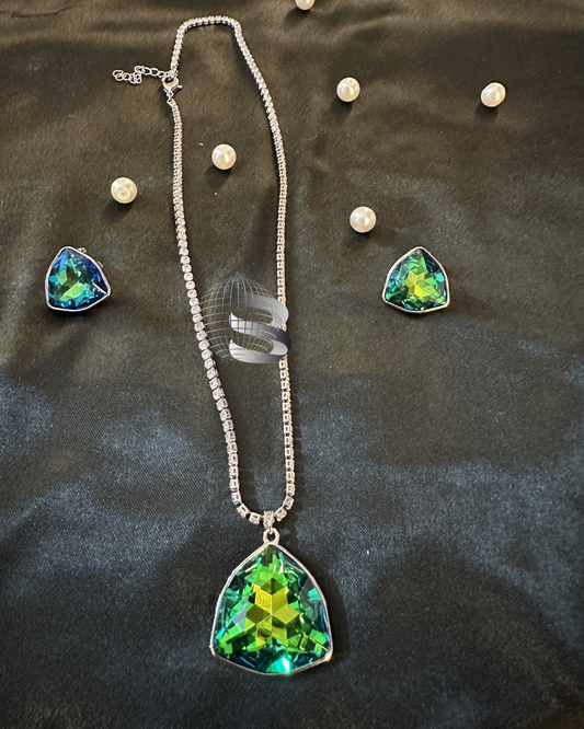 Green & Blue Shaded Stone Pendant Set with American Diamonds – Studded Chain Design