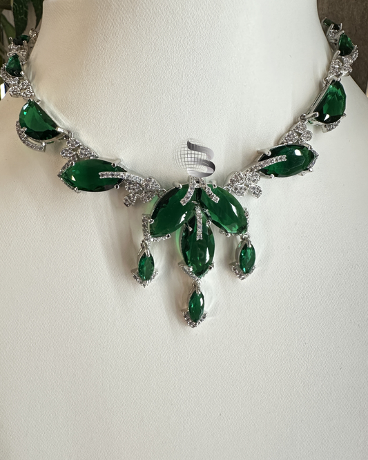 Silver Toned Rhodium Plated Brass Elegant Emeralds Bloom American Diamond Necklace & Earring Jewellery Set for Women