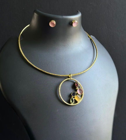 Brass Hasli with Earrings