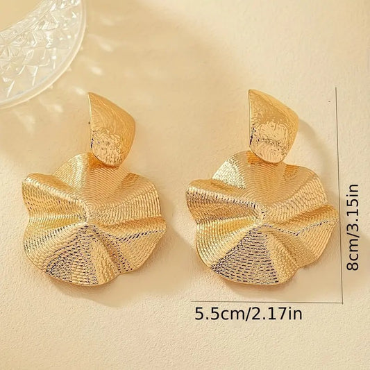 Golden Twisted Earring