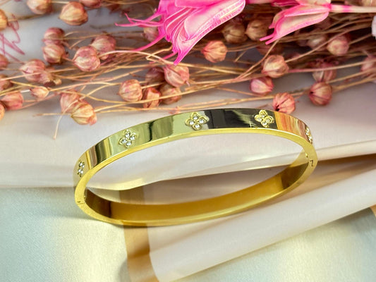 Premium Gold-Plated American Diamond Studded Bracelet