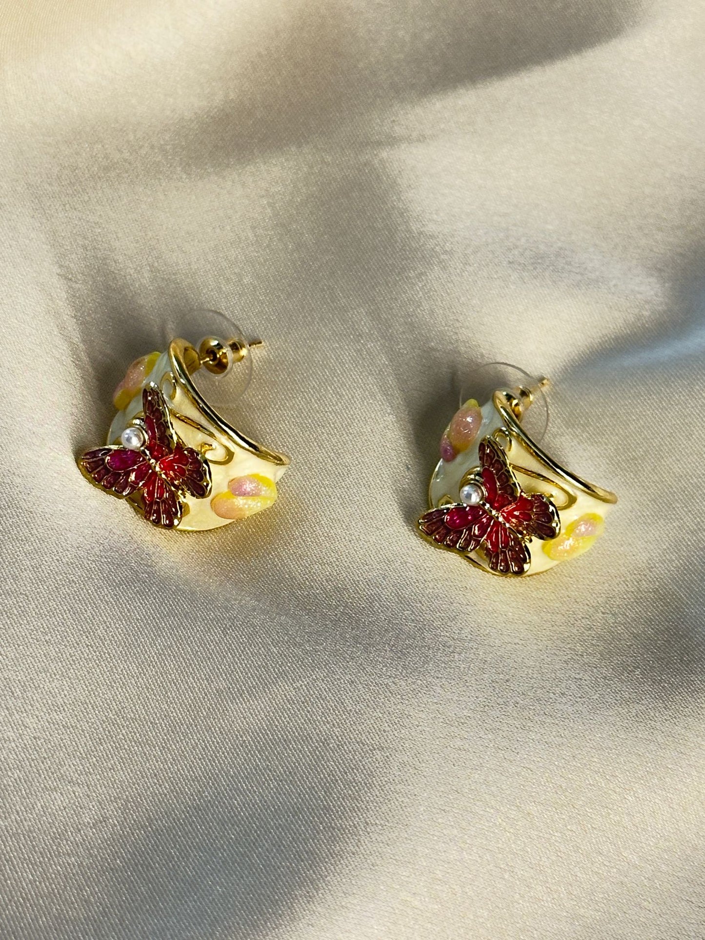 Elegant and Light Weight Enamelled Butterfly Earring for Women and Girls